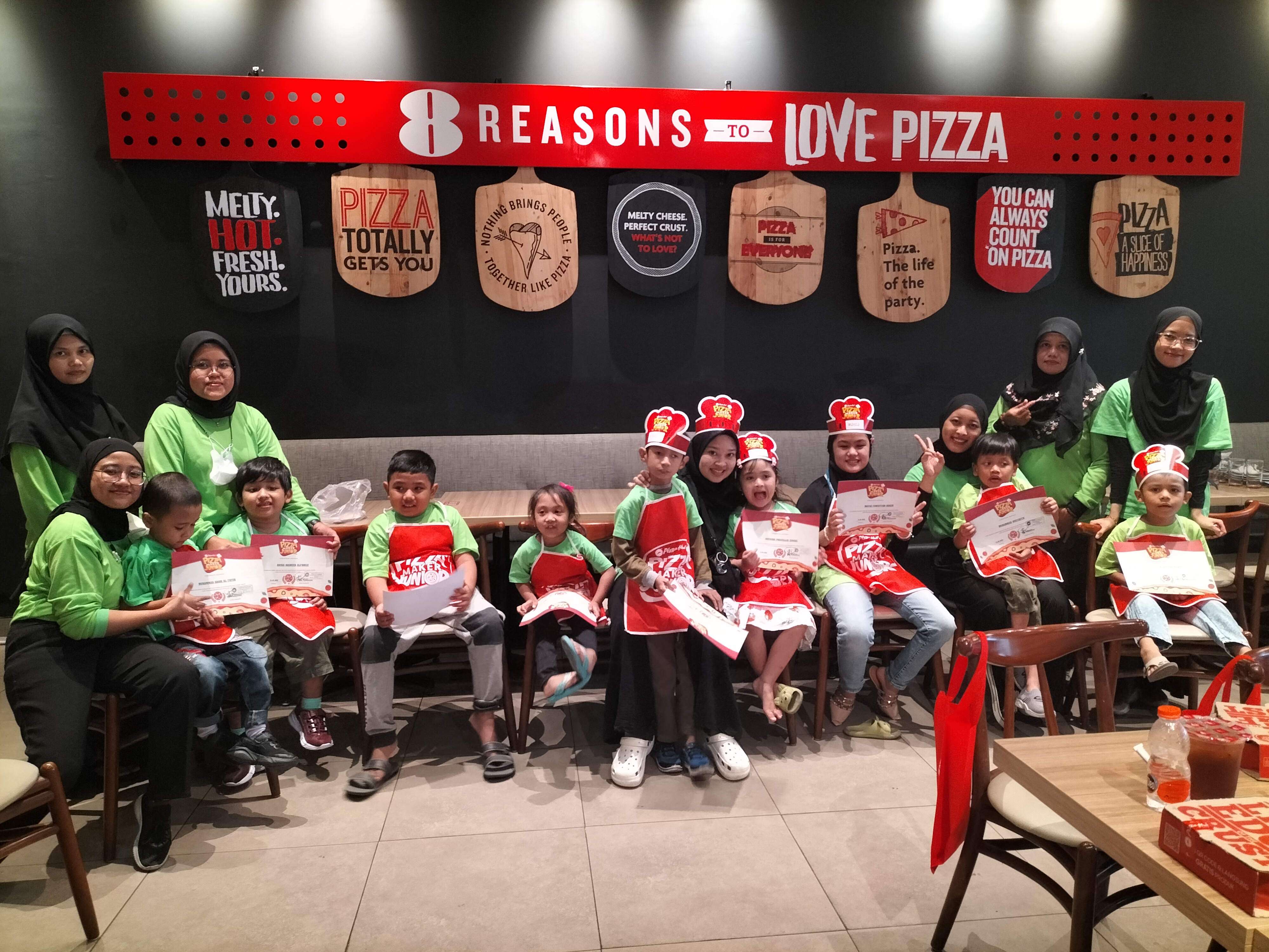 Outing Class Pizza Maker